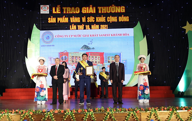 Sanest Khánh Hòa tự hào đạt Cúp vàng vì sức khỏe cộng đồng