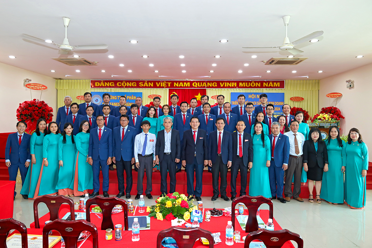 Sanest Khánh Hoà tổ chức Hội nghị triển khai kế hoạch sản xuất kinh doanh và Ký kết giao ước thi đua năm 2024