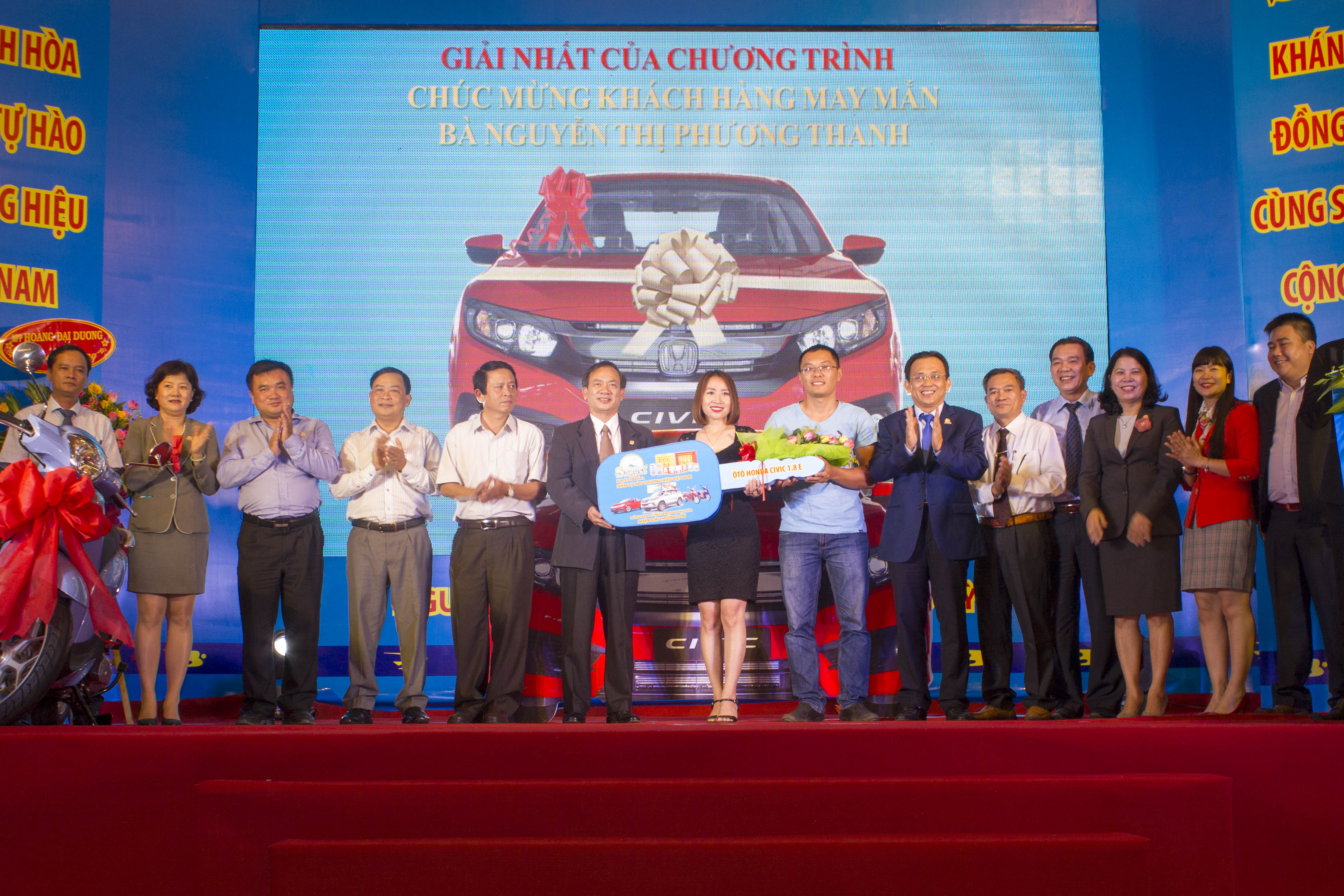 Trao thưởng khách hàng trúng giải Sanest Khánh Hòa - Niềm tự hào thương hiệu Việt Nam tại Hải Phòng