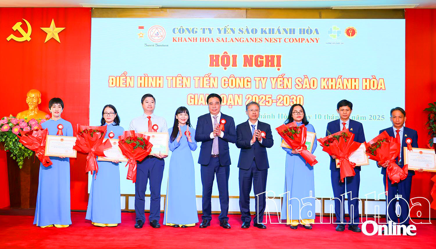 "Chào mừng Đại hội thi đua yêu nước tỉnh Khánh Hòa lần thứ I, giai đoạn 2025 - 2030: Công ty TNHH Nhà nước Một thành viên Yến sào Khánh Hòa: Lá cờ đầu của doanh nghiệp nhà nước"